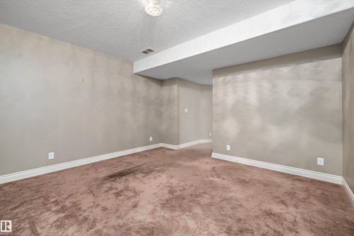 17332 6 Avenue Sw, Edmonton, AB - Indoor Photo Showing Other Room