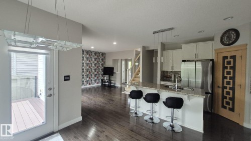 131 57 Street Sw, Edmonton, AB - Indoor Photo Showing Kitchen With Stainless Steel Kitchen With Double Sink With Upgraded Kitchen