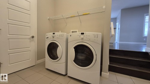 131 57 Street Sw, Edmonton, AB - Indoor Photo Showing Laundry Room
