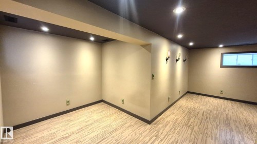 131 57 Street Sw, Edmonton, AB - Indoor