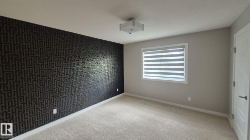 131 57 Street Sw, Edmonton, AB - Indoor Photo Showing Other Room