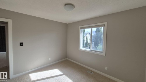 131 57 Street Sw, Edmonton, AB - Indoor Photo Showing Other Room