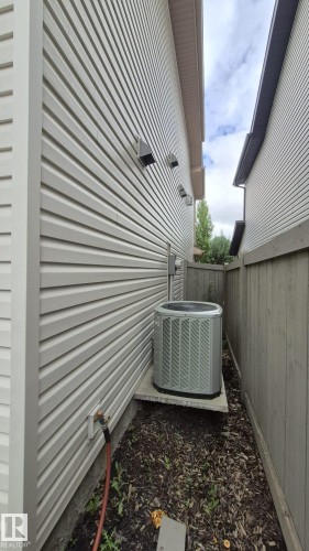 131 57 Street Sw, Edmonton, AB - Outdoor With Exterior