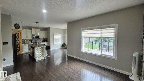 131 57 Street Sw, Edmonton, AB - Indoor