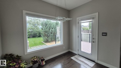 131 57 Street Sw, Edmonton, AB - Indoor Photo Showing Other Room