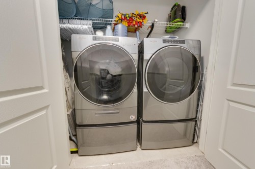 1020 Daniels Loop Sw, Edmonton, AB - Indoor Photo Showing Laundry Room