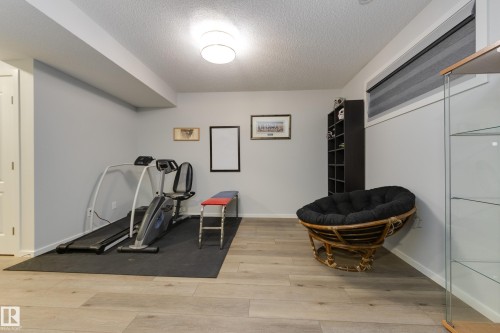 1020 Daniels Loop Sw, Edmonton, AB - Indoor