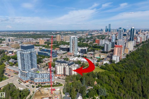 #105 10108 125 St Nw, Edmonton, AB - Outdoor With View