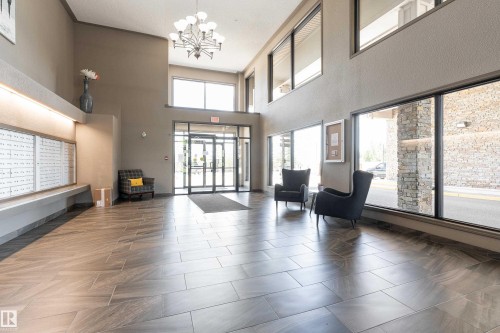 #339 1520 Hammond Ga Nw, Edmonton, AB - Indoor Photo Showing Other Room