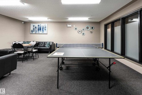 #339 1520 Hammond Ga Nw, Edmonton, AB - Indoor Photo Showing Other Room
