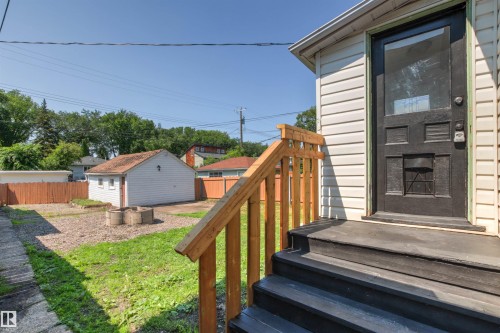 12014 58 Street Nw, Edmonton, AB - Outdoor