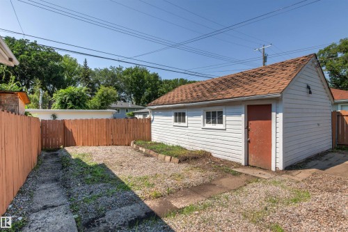 12014 58 Street Nw, Edmonton, AB - Outdoor