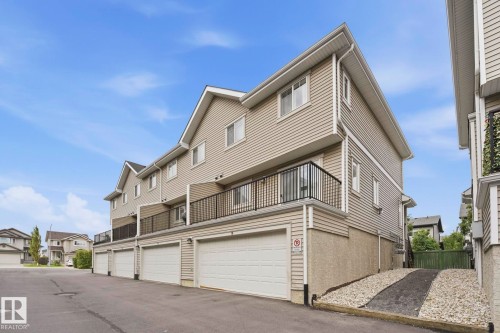 #18 13810 166 Av Nw, Edmonton, AB - Outdoor