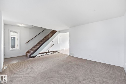 #18 13810 166 Av Nw, Edmonton, AB - Indoor Photo Showing Other Room