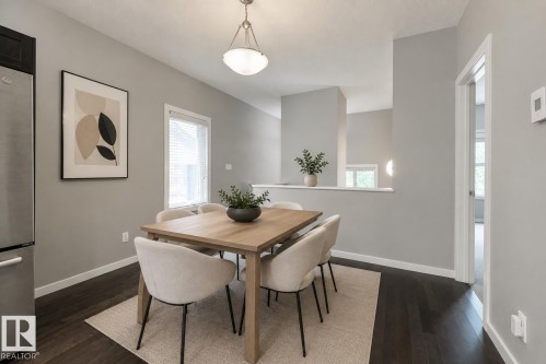 7058 Cardinal Way Sw, Edmonton, AB - Indoor Photo Showing Dining Room