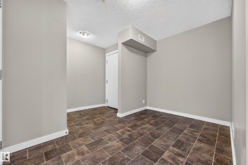 #222 5810 Mullen Pl Nw, Edmonton, AB - Indoor Photo Showing Other Room