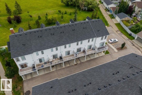 #4 1636 Kerr Rd Nw, Edmonton, AB - Outdoor