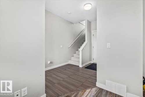 #4 1636 Kerr Rd Nw, Edmonton, AB - Indoor Photo Showing Other Room