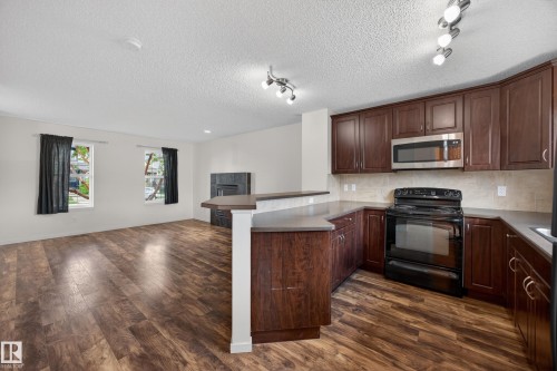 3634 12 Street Nw, Edmonton, AB - Indoor Photo Showing Kitchen With Double Sink