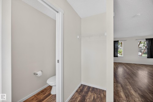 3634 12 Street Nw, Edmonton, AB - Indoor Photo Showing Other Room