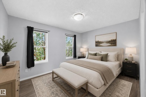 3634 12 Street Nw, Edmonton, AB - Indoor Photo Showing Bedroom