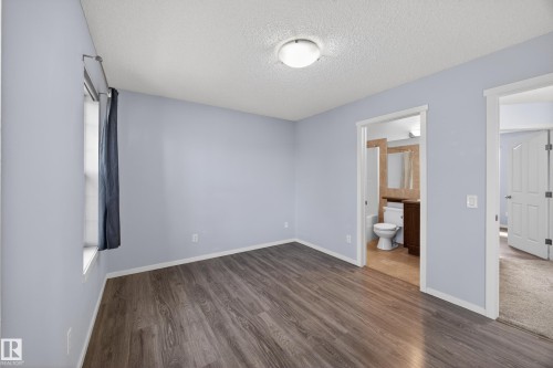 3634 12 Street Nw, Edmonton, AB - Indoor Photo Showing Other Room