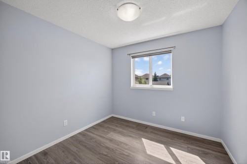 3634 12 Street Nw, Edmonton, AB - Indoor Photo Showing Other Room