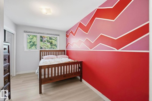 9302 165 Street Nw, Edmonton, AB - Indoor Photo Showing Bedroom