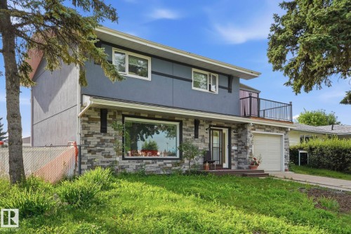 9302 165 Street Nw, Edmonton, AB - Outdoor