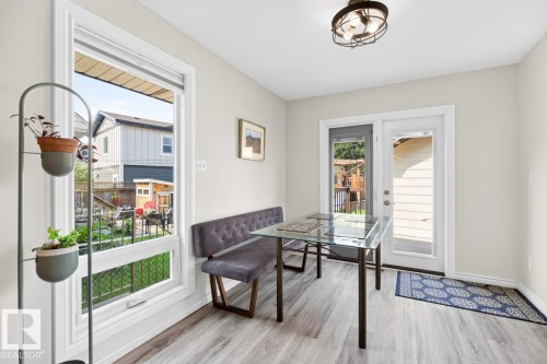 11834 59 Street Nw, Edmonton, AB - Indoor Photo Showing Dining Room