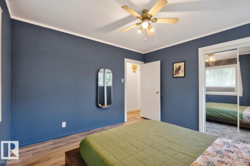 11834 59 Street Nw, Edmonton, AB - Indoor Photo Showing Bedroom
