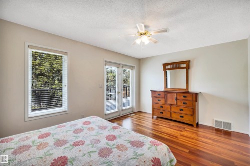 20 Highland Crescent, St. Albert, AB - Indoor Photo Showing Bedroom