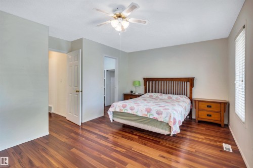 20 Highland Crescent, St. Albert, AB - Indoor Photo Showing Bedroom