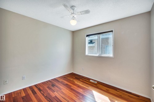 20 Highland Crescent, St. Albert, AB - Indoor Photo Showing Other Room