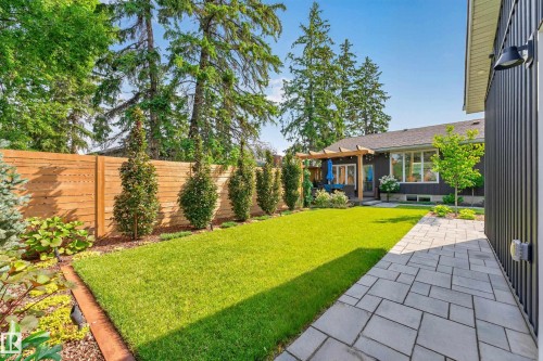 7828 119 Street Nw, Edmonton, AB - Outdoor