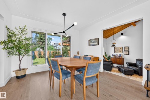 7828 119 Street Nw, Edmonton, AB - Indoor Photo Showing Dining Room