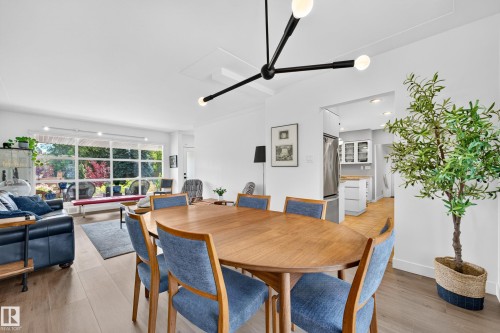 7828 119 Street Nw, Edmonton, AB - Indoor Photo Showing Dining Room