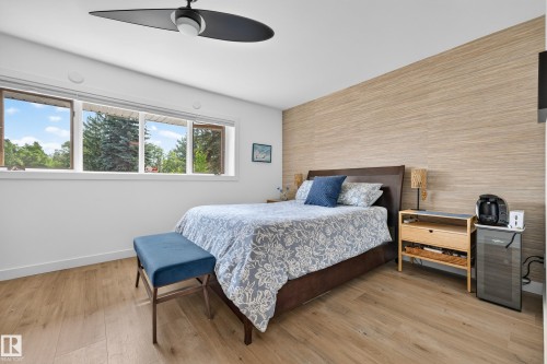 7828 119 Street Nw, Edmonton, AB - Indoor Photo Showing Bedroom