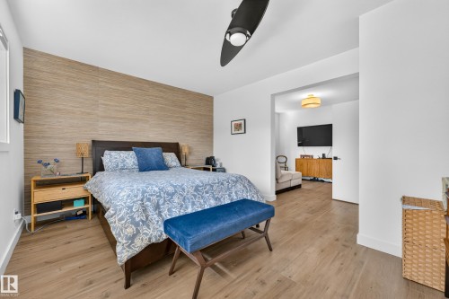 7828 119 Street Nw, Edmonton, AB - Indoor Photo Showing Bedroom