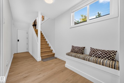 7828 119 Street Nw, Edmonton, AB - Indoor Photo Showing Other Room
