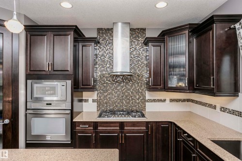 15848 13 Avenue Sw, Edmonton, AB - Indoor Photo Showing Kitchen