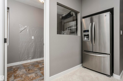 15848 13 Avenue Sw, Edmonton, AB - Indoor