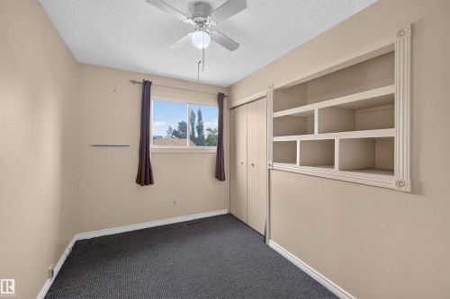 6348 34A Avenue Nw, Edmonton, AB - Indoor Photo Showing Other Room