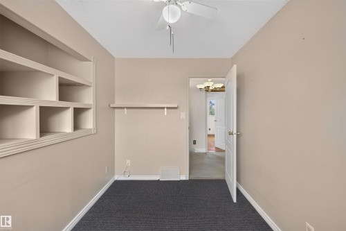 6348 34A Avenue Nw, Edmonton, AB - Indoor Photo Showing Other Room