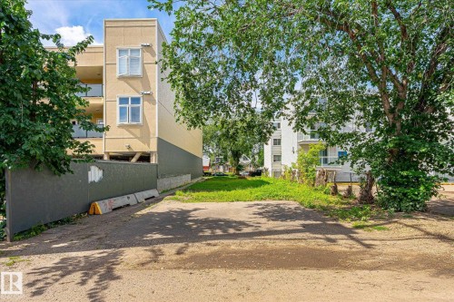 10709 103 Street Nw, Edmonton, AB 