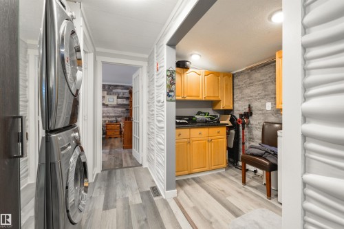 13 The Parkway Northwest, Edmonton, AB - Indoor Photo Showing Laundry Room