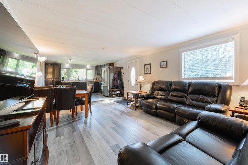13 The Parkway Northwest, Edmonton, AB - Indoor Photo Showing Living Room