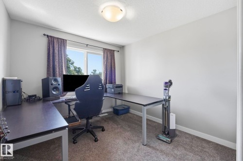 10245 152 Street Nw, Edmonton, AB - Indoor Photo Showing Office