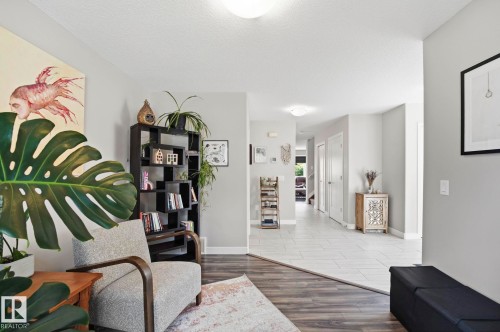 10245 152 Street Nw, Edmonton, AB - Indoor
