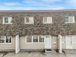 709 VILLAGE ON THE GREEN Green NW  Edmonton, AB T5A 1H2